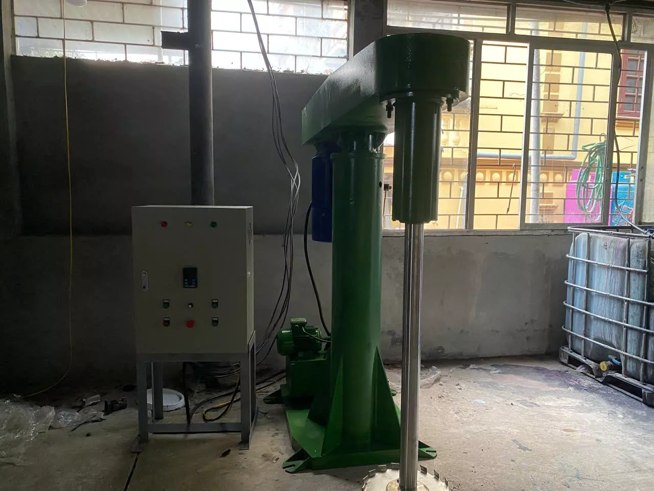 Máy khuấy sơn chống thấm - Ảnh 1