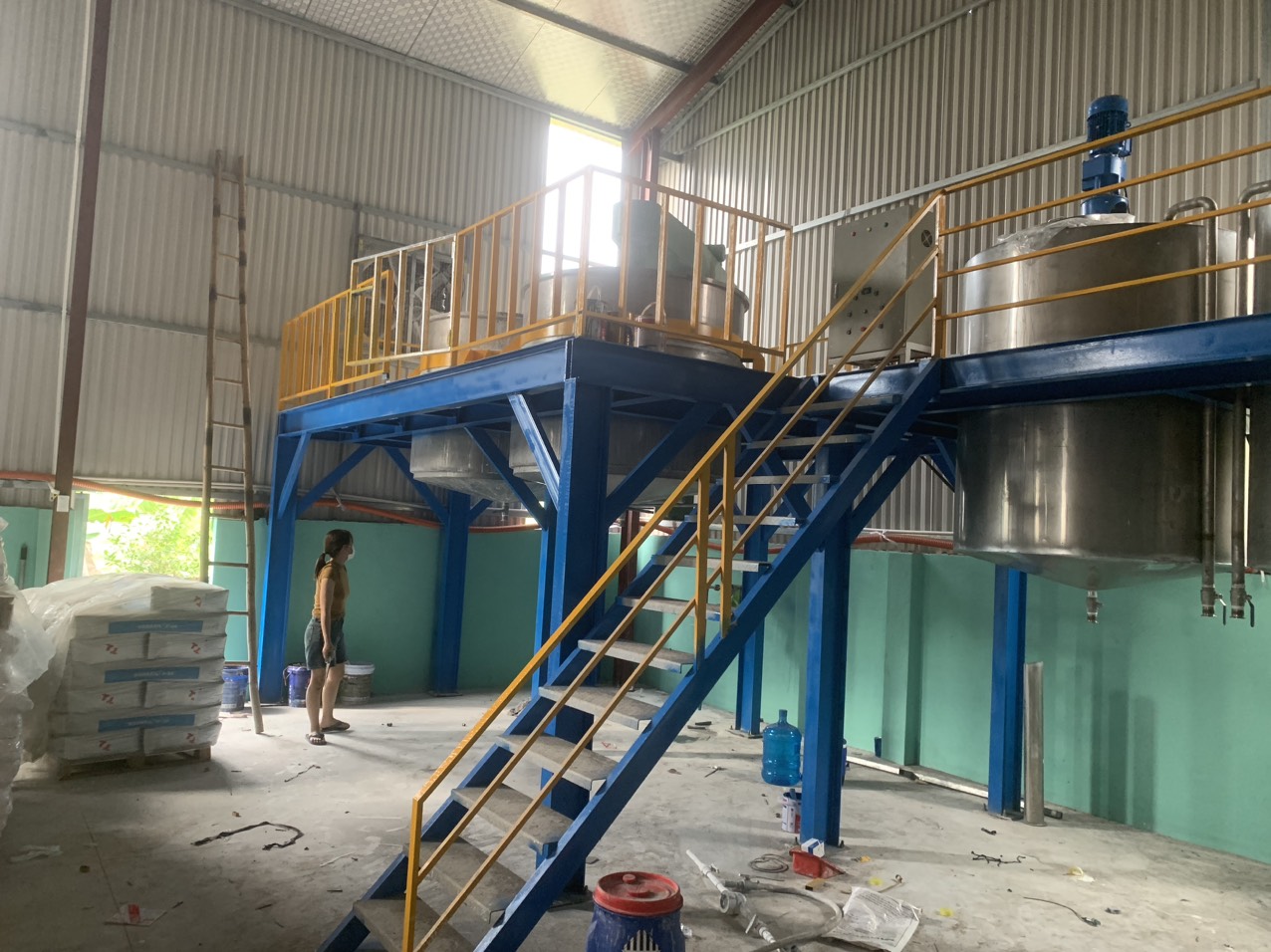 Bồn chứa sơn 100L, 200L, 500L, 1000L, 5000L, 10000L - Ảnh 1