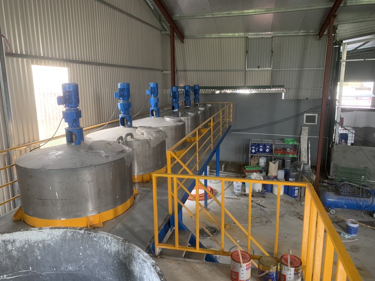 Bồn chứa sơn 100L, 200L, 500L, 1000L, 5000L, 10000L - Ảnh 1