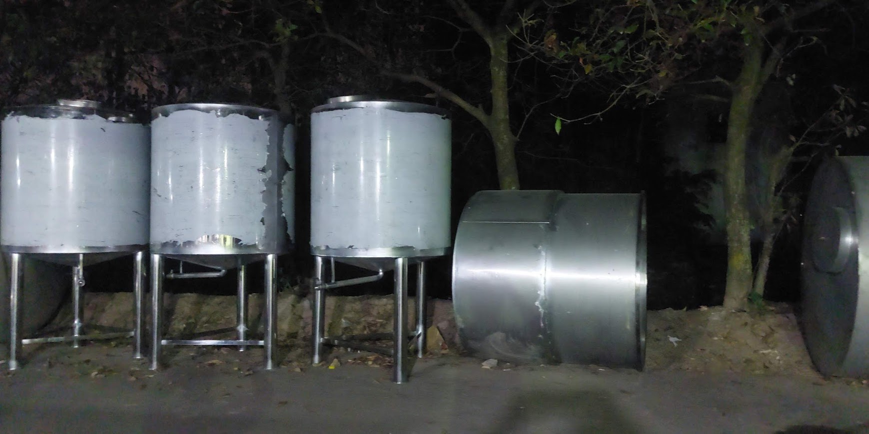 Bồn chứa base sơn chống lắng 1000l, 2000l, 4000l, 6000l - Ảnh 1
