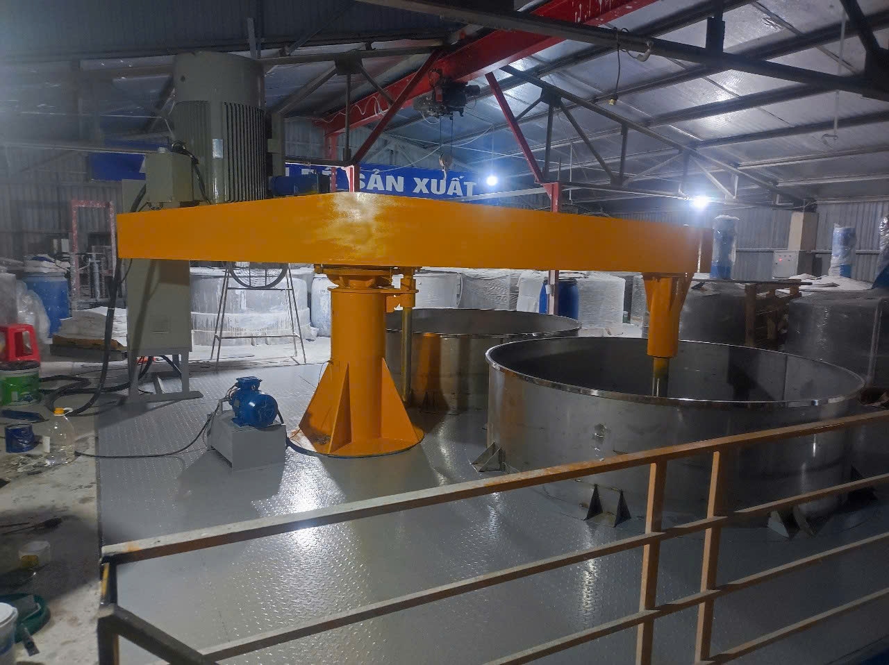 Máy khuấy sàn thao tác 5000 6000 7000 lít - Ảnh 1