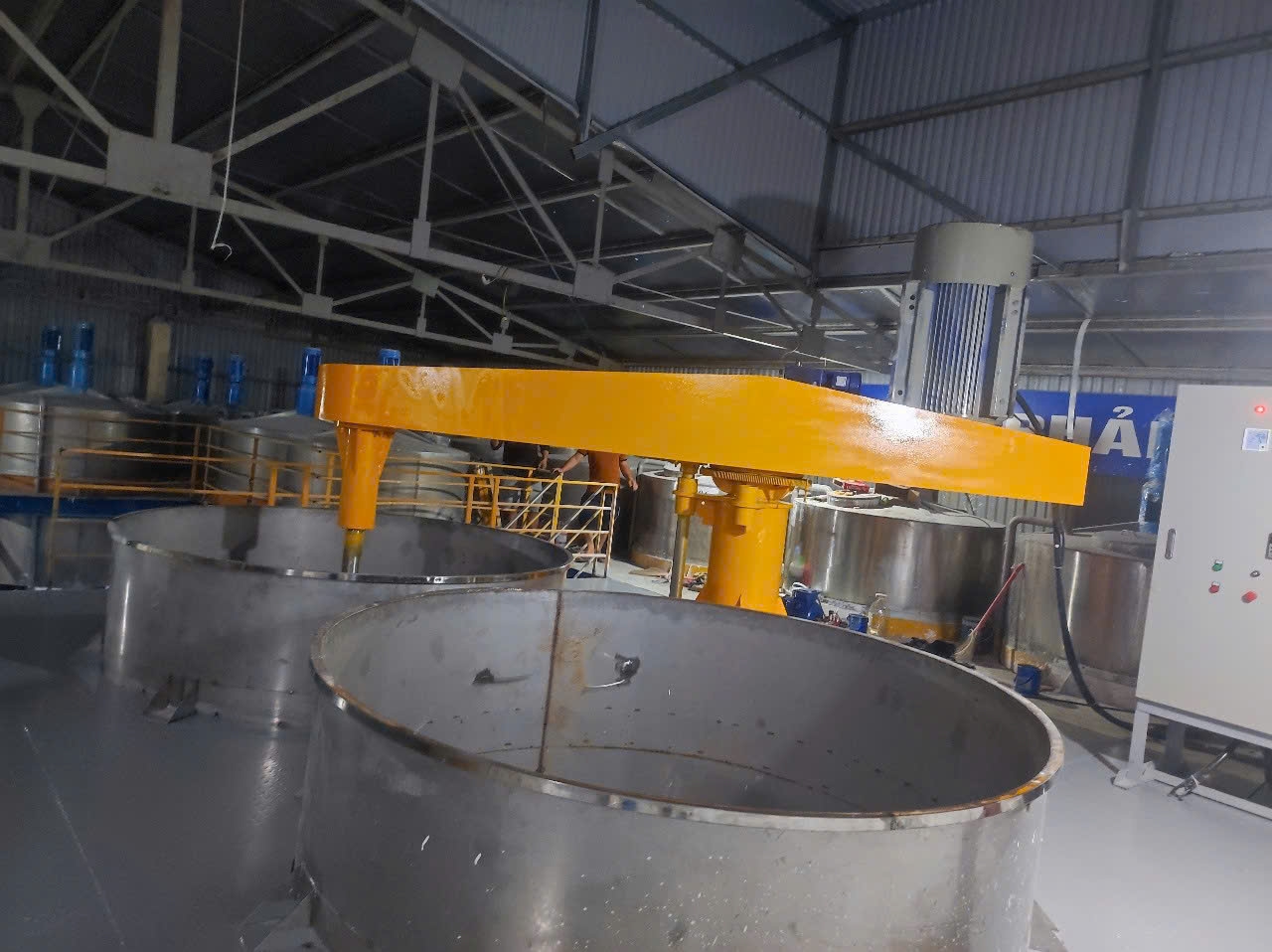 Máy khuấy sàn thao tác 5000 6000 7000 lít - Ảnh 1