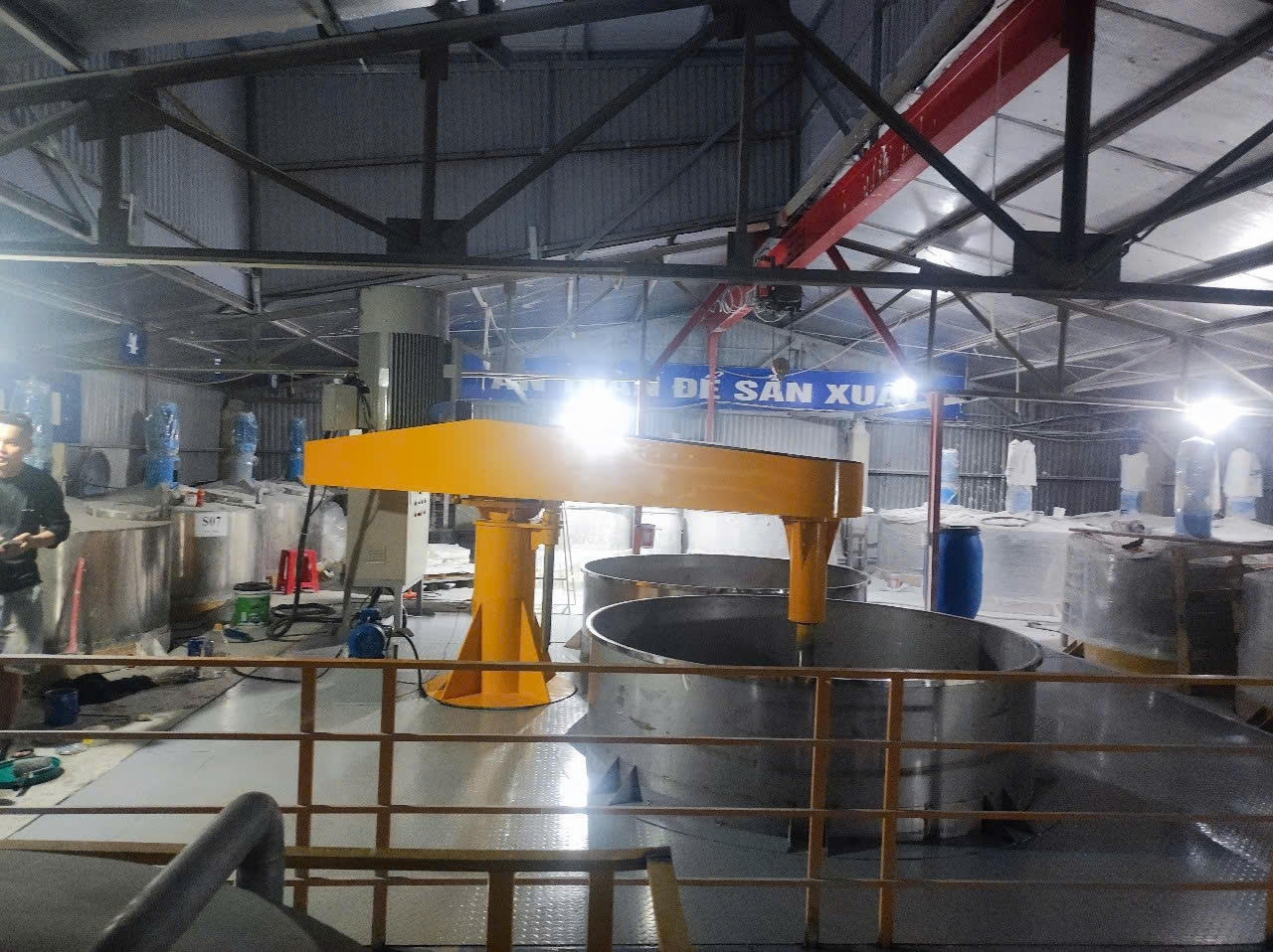 Máy khuấy sàn thao tác 5000 6000 7000 lít - Ảnh 1