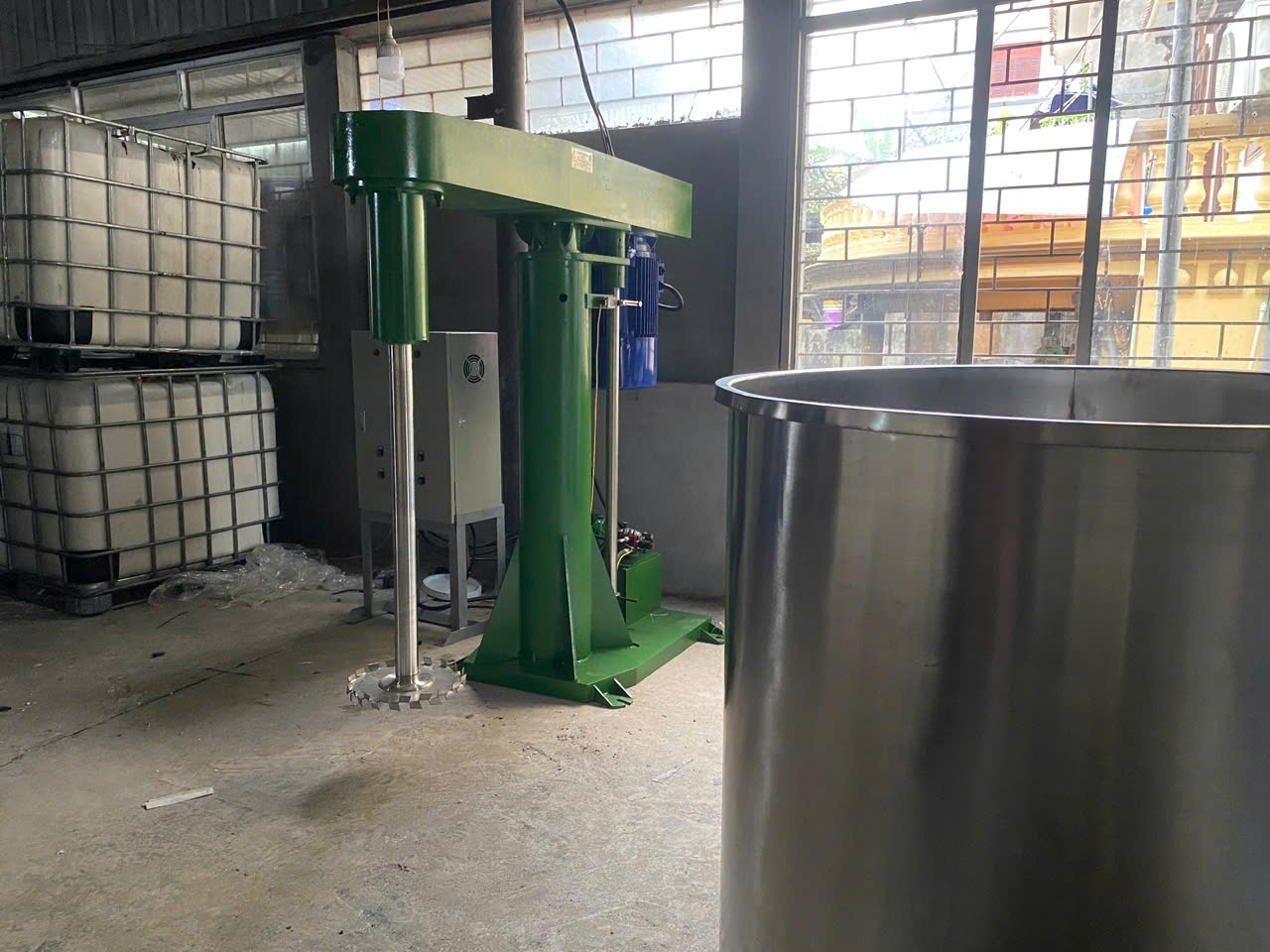 Máy khuấy sơn chống thấm - Ảnh 1