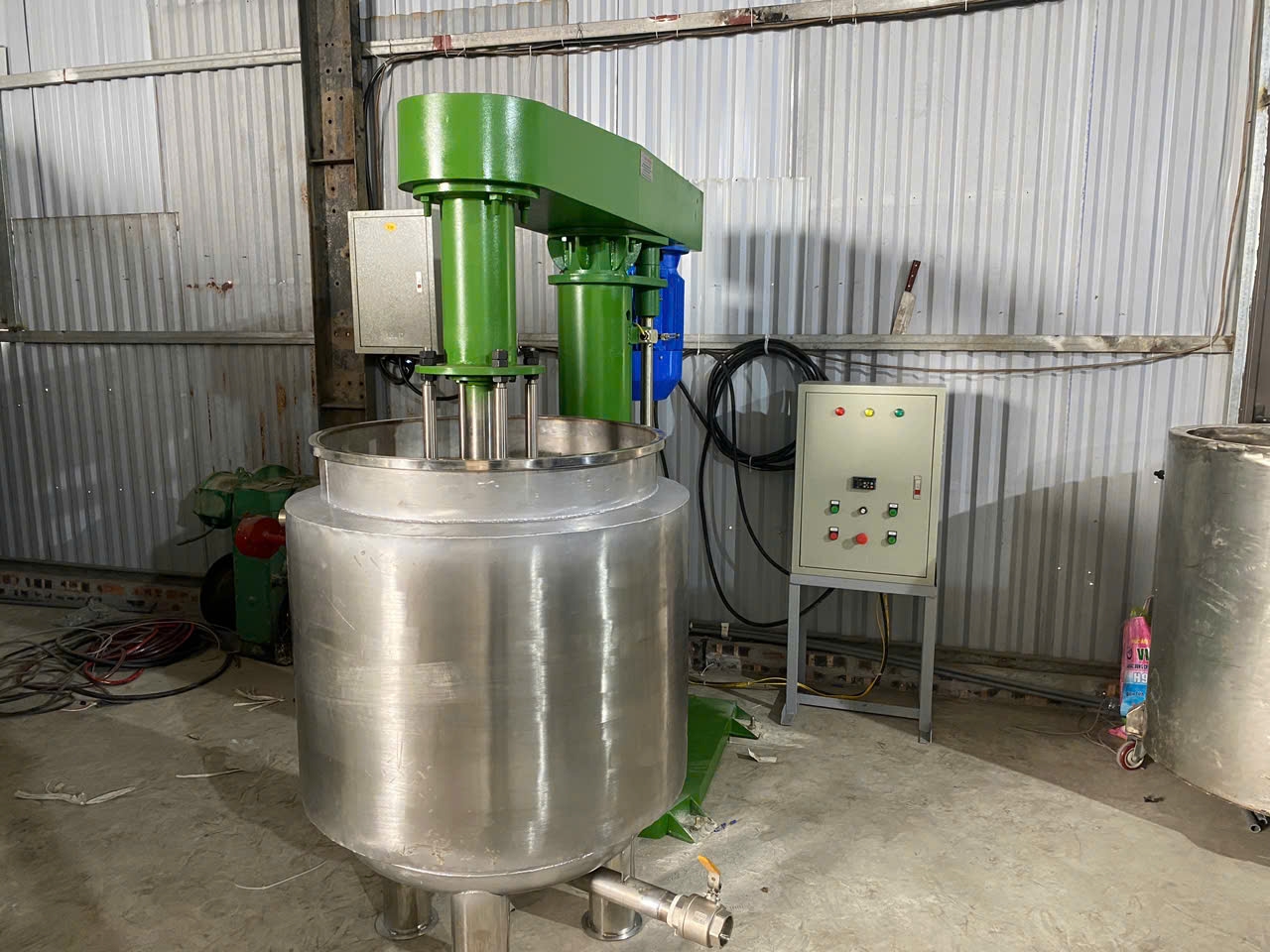 Thông tin chung về máy nghiền rổ 300 lít - Ảnh 1