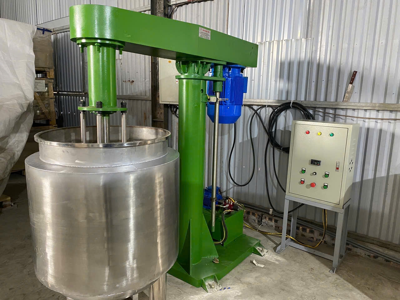 Thông tin chung về máy nghiền rổ 300 lít - Ảnh 1