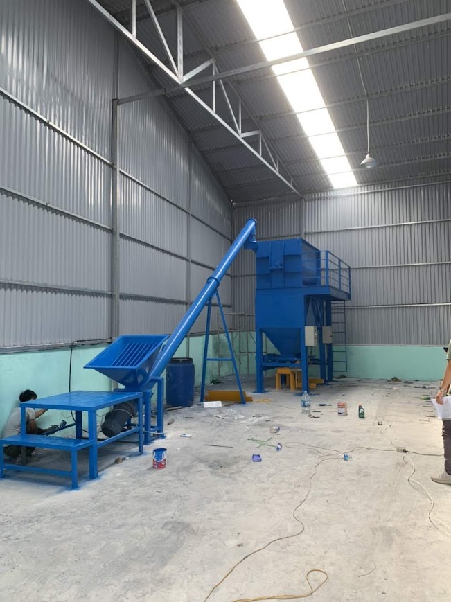 Máy trộn bột bả 2 tầng 2000Kg 50 bao - Ảnh 1