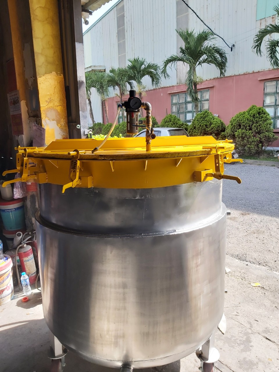 Máy khuấy keo - Ảnh 1