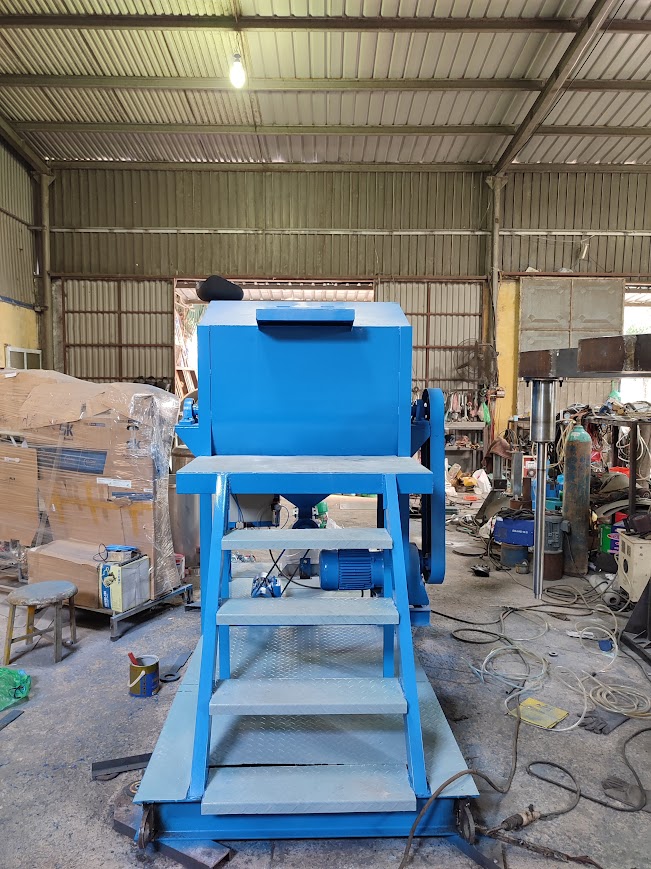 Máy trộn bột bả ngang 1000 2000kg - Ảnh 1