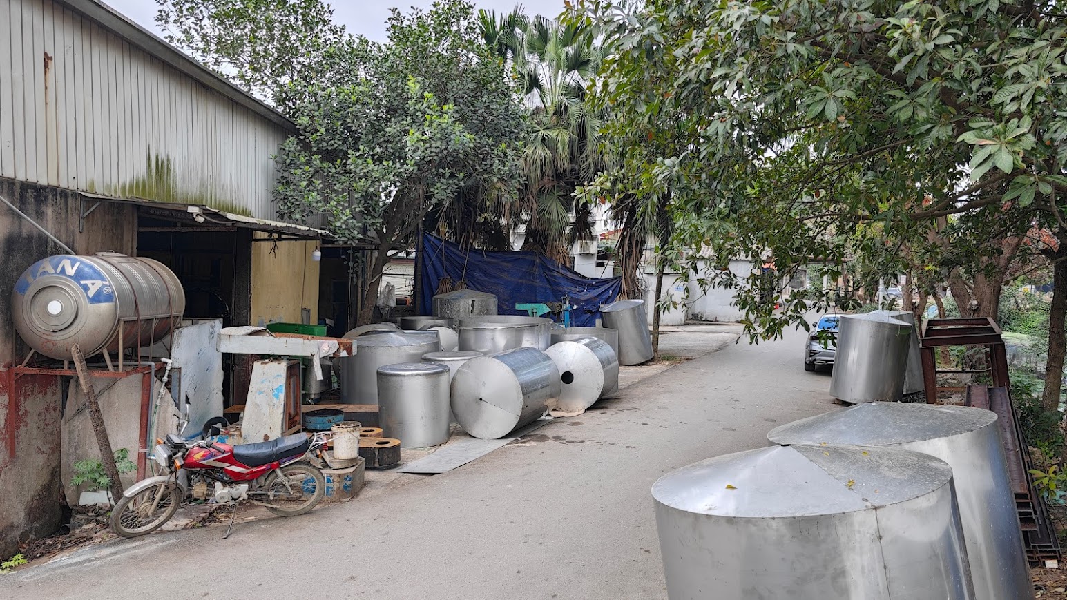 Bồn khuấy sơn 100 250 300 350 lít - Ảnh 1